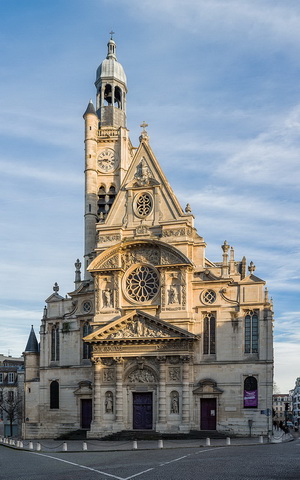Церковь Сент-Этьен-дю-Мон.