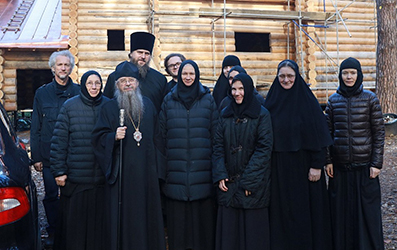 Епископ Солнечногорский Алексий на подворье Зачатьевского монастыря в Барвихе.