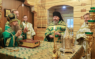 Престольный праздник храма в честь преподобного Силуана Афонского на подворье Зачатьевского монастыря в Барвихе.