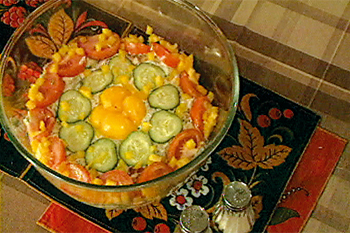 рецепт: Салат из печени трески и помидоров